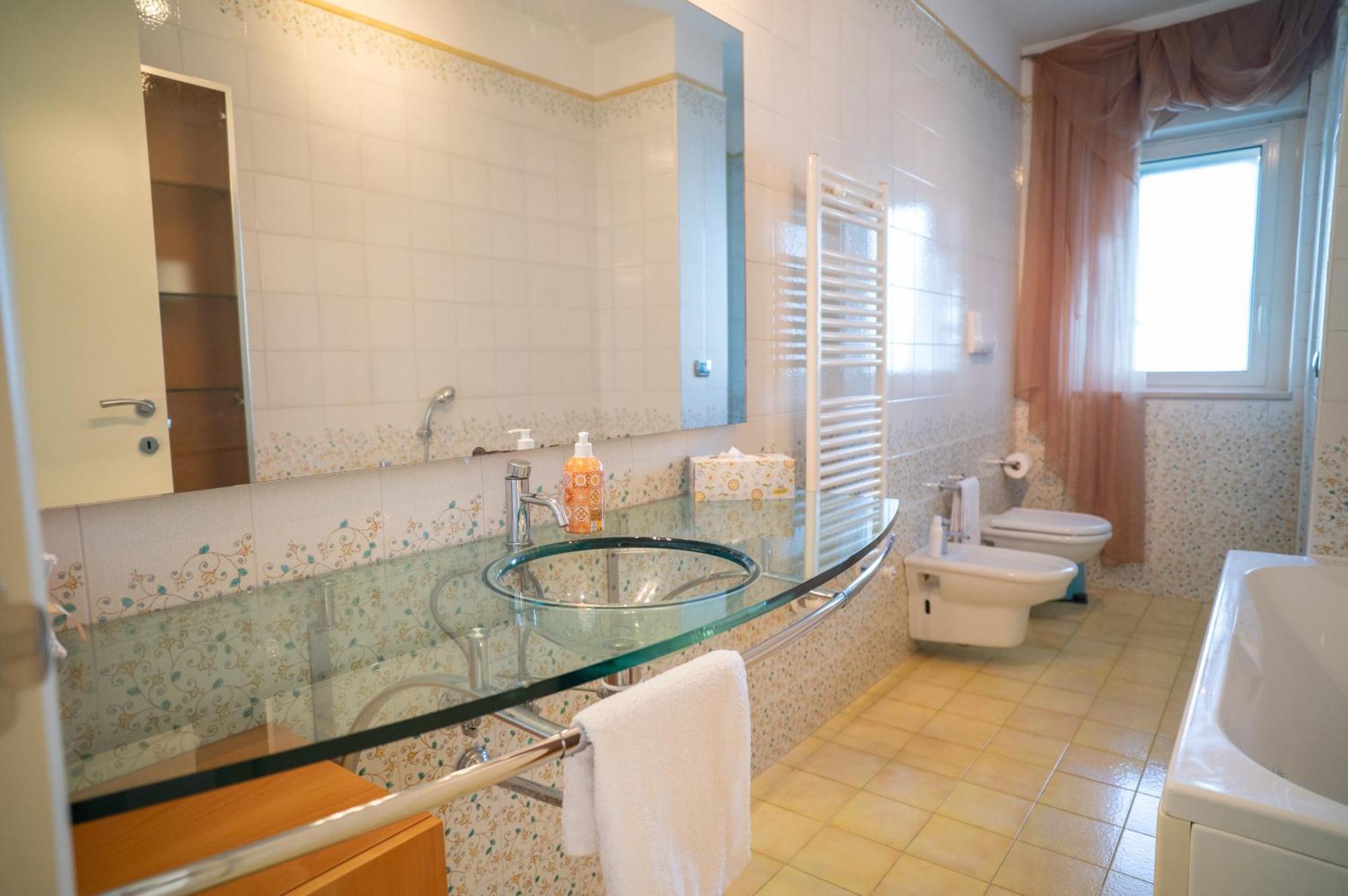 Milu'Seaview Ampia Casa Vista Mare Leilighet Giovinazzo Eksteriør bilde