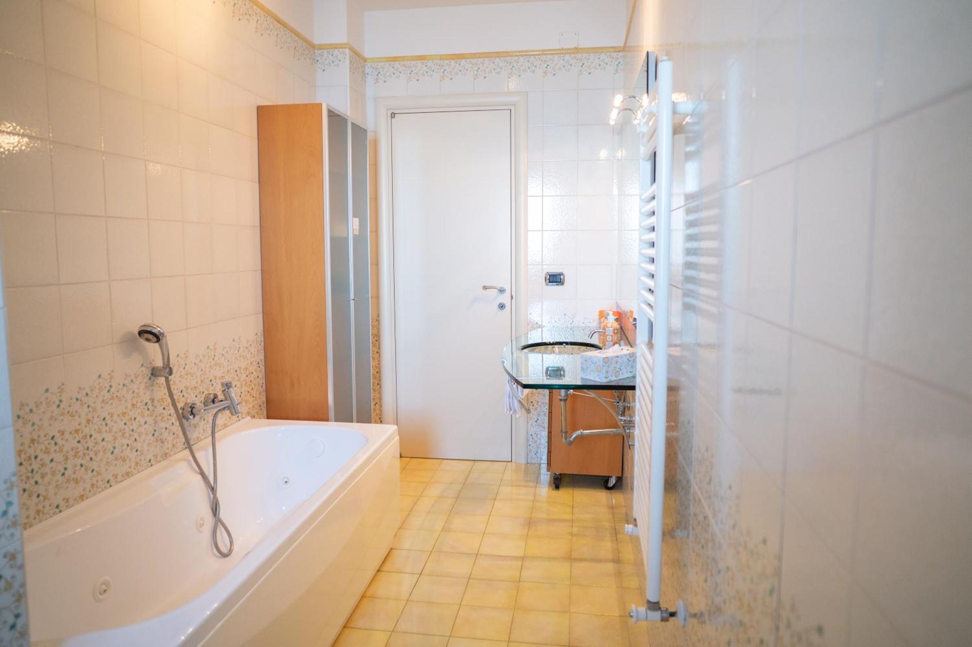 Milu'Seaview Ampia Casa Vista Mare Leilighet Giovinazzo Eksteriør bilde