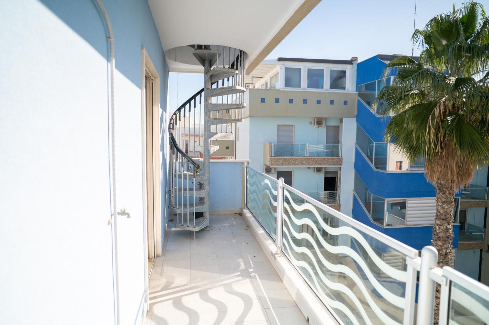 Milu'Seaview Ampia Casa Vista Mare Leilighet Giovinazzo Eksteriør bilde